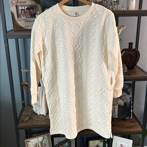 Lou & Grey Cream Cable Knit Sweater